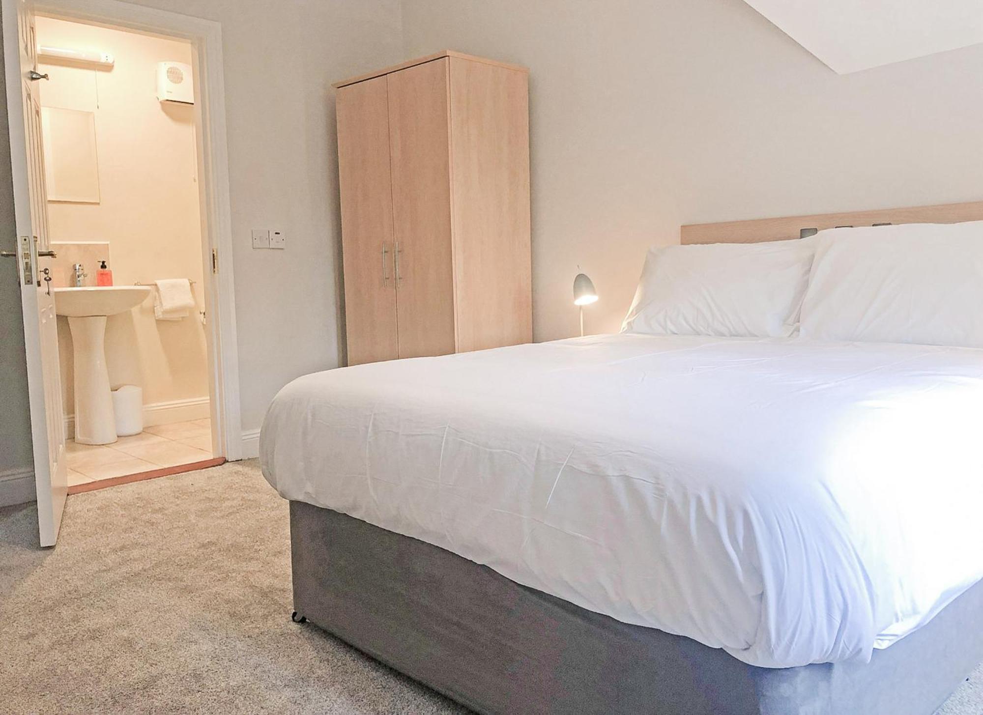 Сasa de vacaciones Old Court Homes 4 Bed No 12 By Trident Homes *
